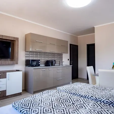 Myflat Premium Resort Apartment *